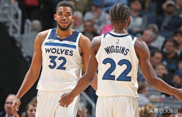 一场5-3逆转，让巴萨甩开2大争冠对手！创造历史：加冕西甲第3队（5-3翻盘，巴萨甩开两大争冠对手！载入史册：加冕为西甲历史第3队）