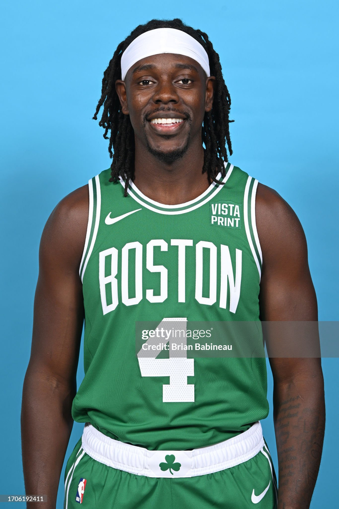 26年状元大热AJ-迪班萨，打球越来越美如画!（AJ-迪班萨成2026状元热门，球风愈发赏心悦目）