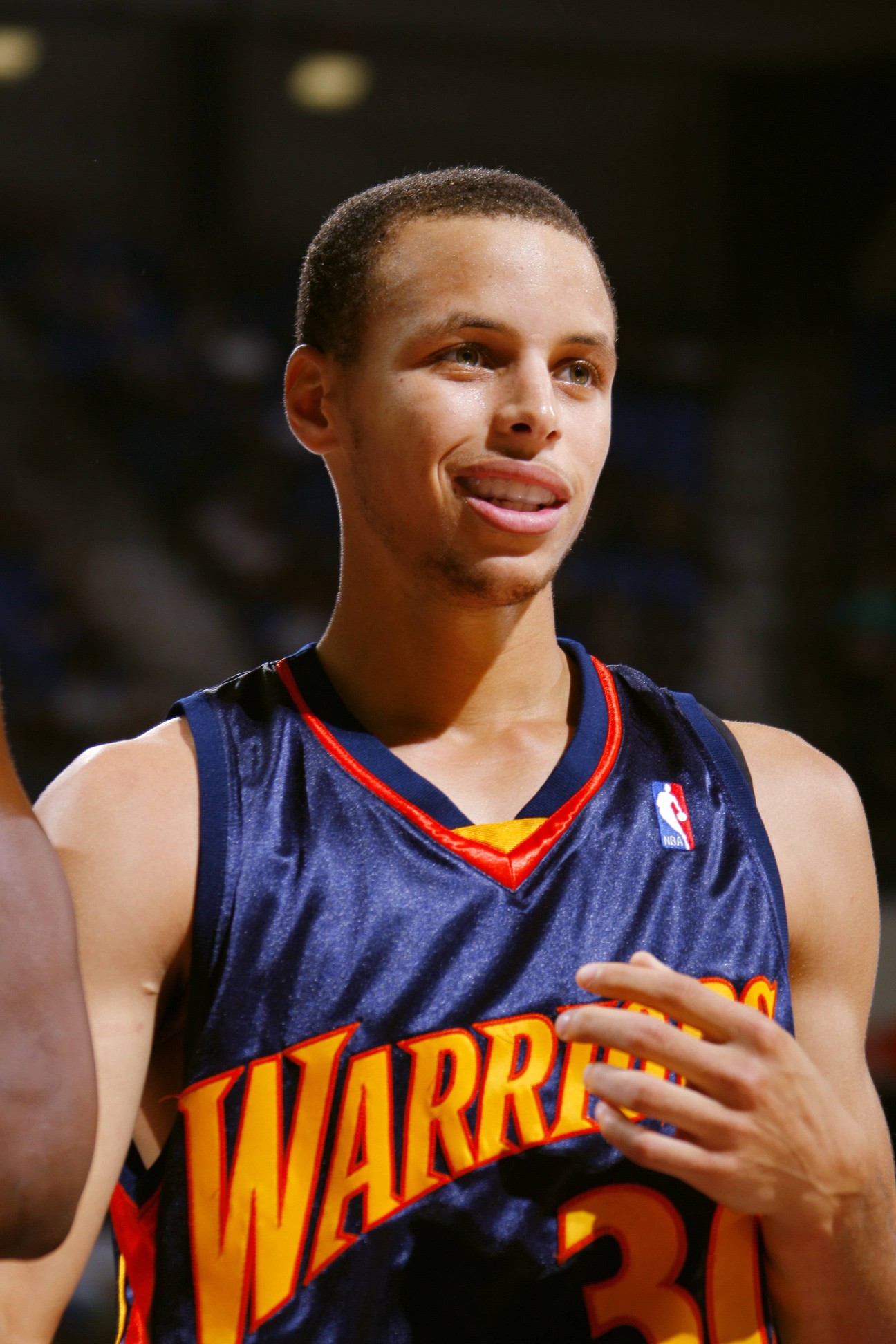 世体：巴舒亚伊因伤无缘对阵巴塞罗那，克瑙夫病愈可复出（世体：巴舒亚伊伤缺战巴萨，克瑙夫伤愈复出）